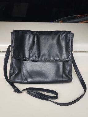 Derek Alexander Black 100  Leather Handbag - Embossed Logo